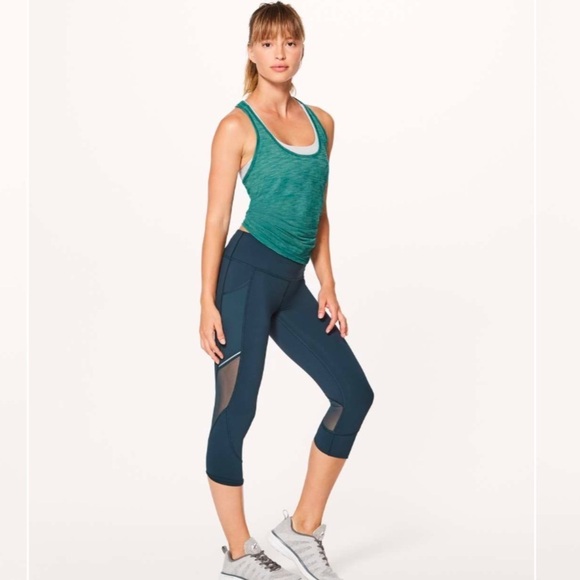 Lululemon Our Sport Tank in Heathered Teal Green - Picture 2 of 12